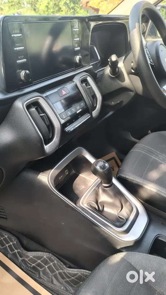 Kia Sonet 2024 Petrol 26000 Km Driven