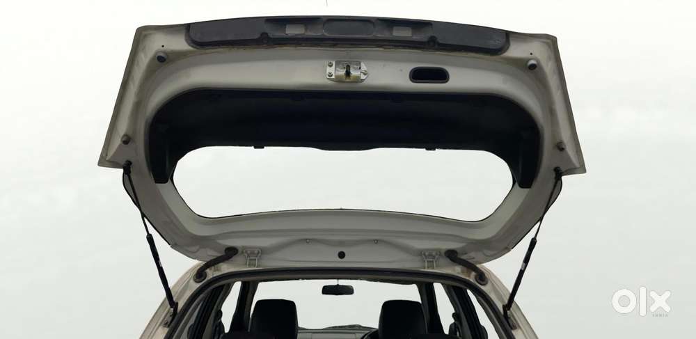 Maruti Suzuki Swift Vxi, 2016, Petrol