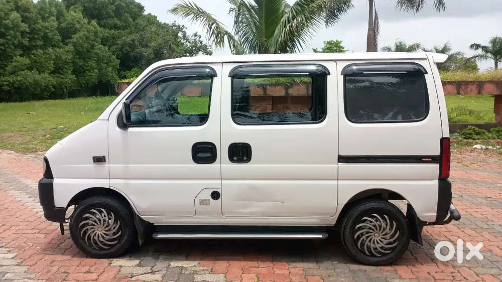 Maruti Suzuki Eeco 5 Str Ac Cng 2025