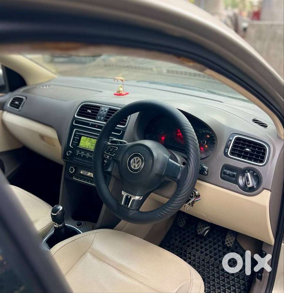 Volkswagen Vento 1.6 Highline Plus 16 Alloy, 2014, Diesel