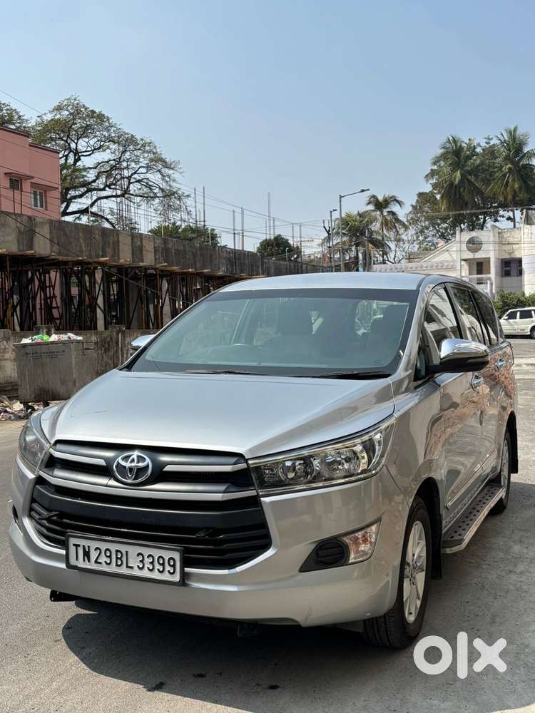 Toyota Innova Crysta