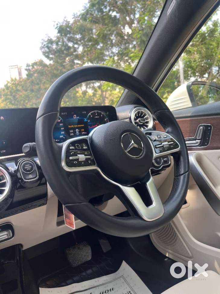 Mercedes-benz A-class Limousine 1.3 A 200, 2022, Petrol