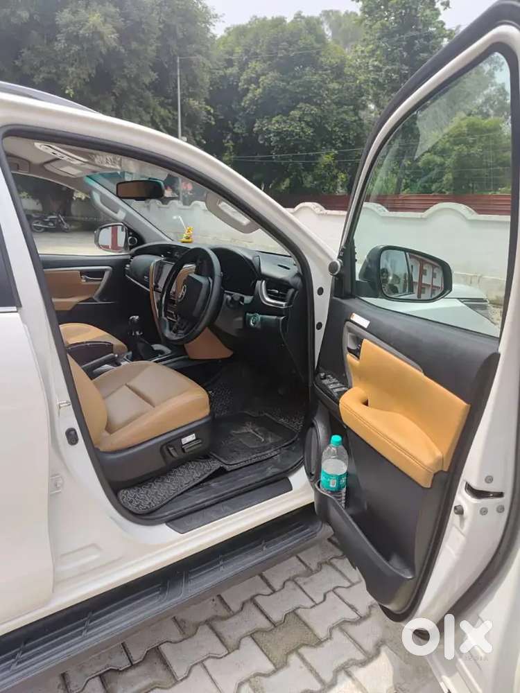 Toyota Fortuner Diesel Mt 2024 4/4