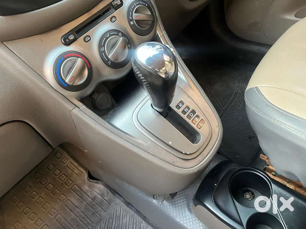 Hyundai I10 Sportz At, 2012, Petrol