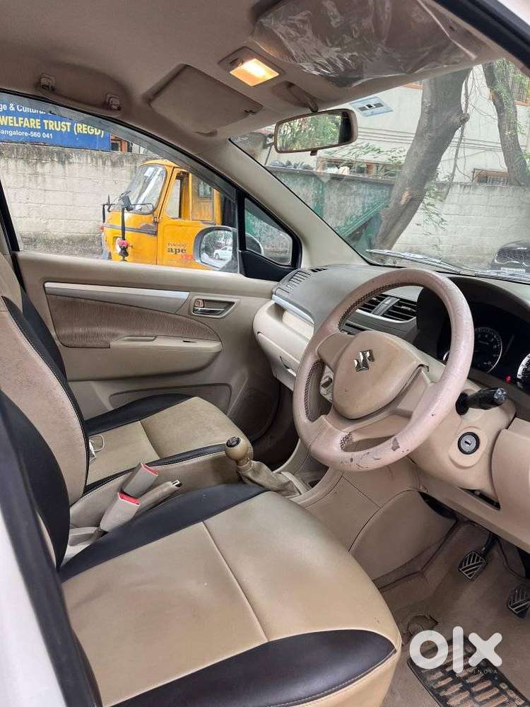 Maruti Suzuki Ertiga Vxi, 2014, Petrol