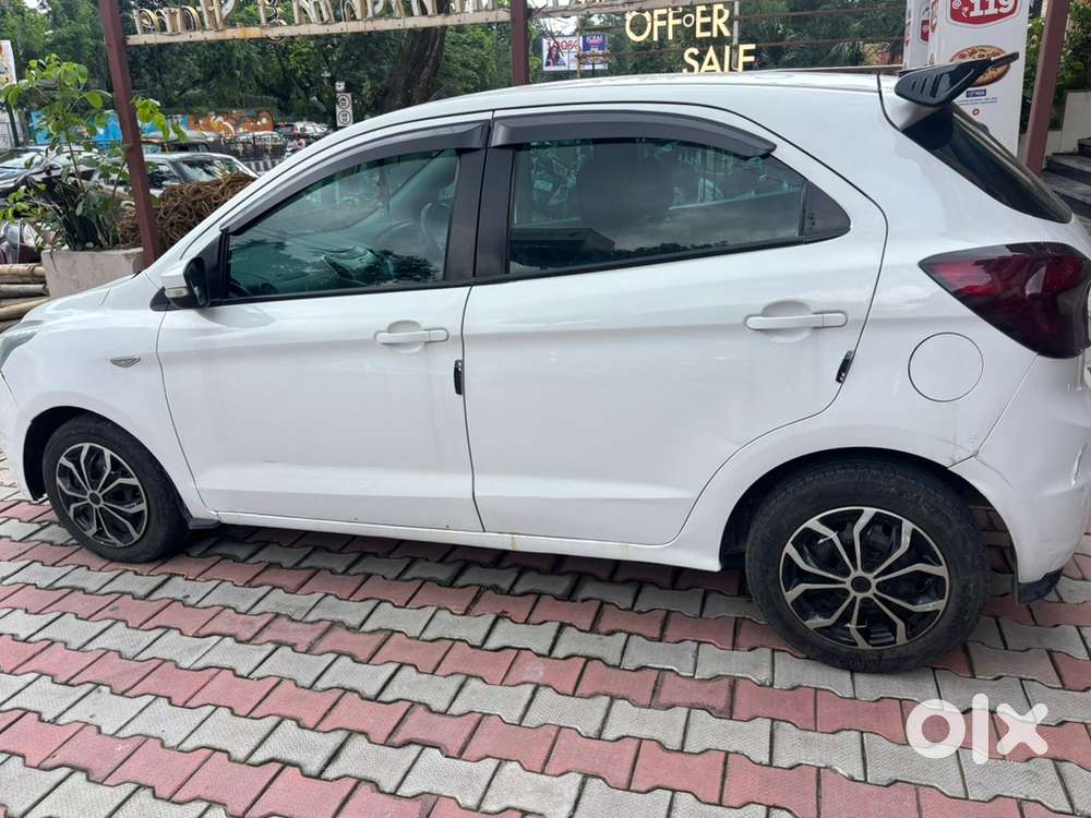 Ford Figo Petrol Manual 2015