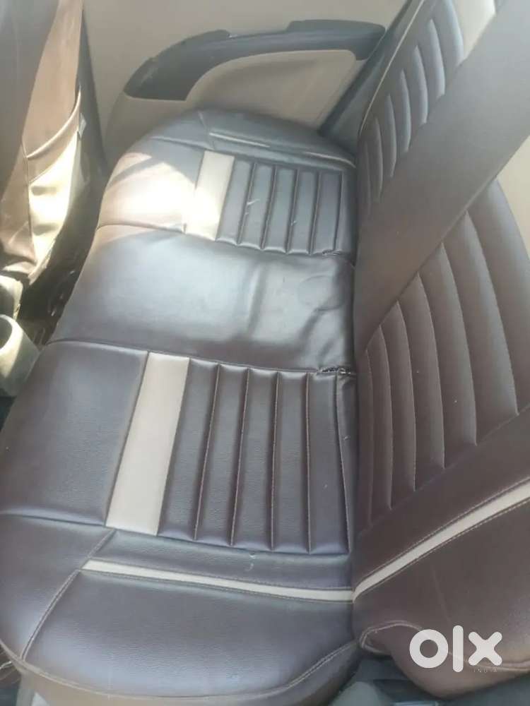 Hyundai I10 2011 Petrol 70000 Km Driven