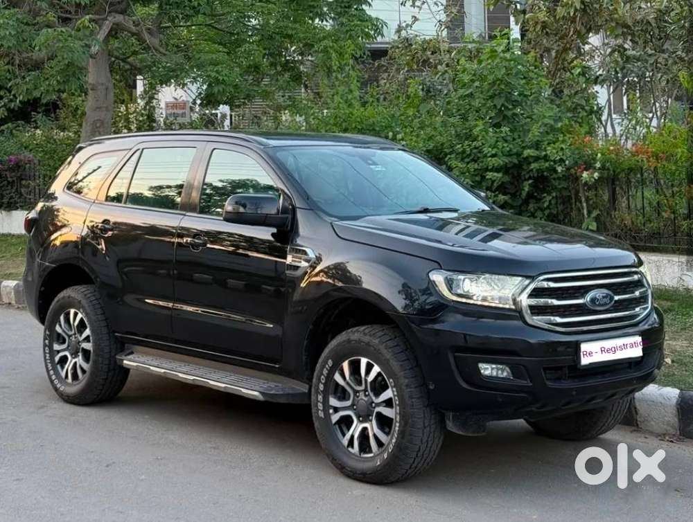Ford Endeavour 3.2 Titanium At 4x4, 2017, Diesel