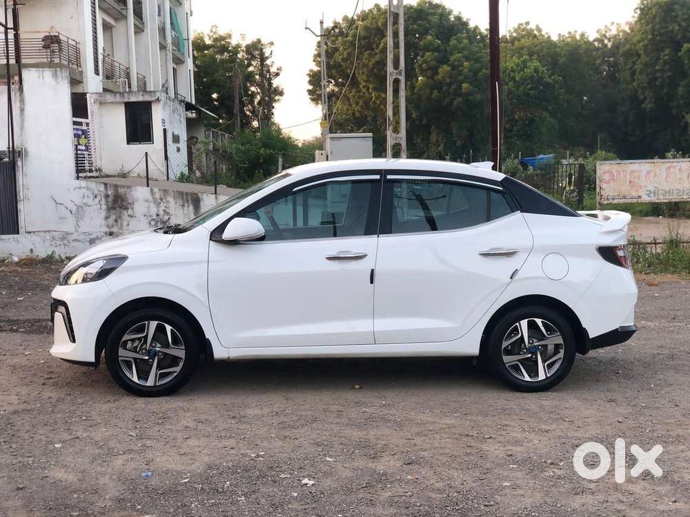 Hyundai Aura 1.2 Sx Cng, 2024, Cng & Hybrids