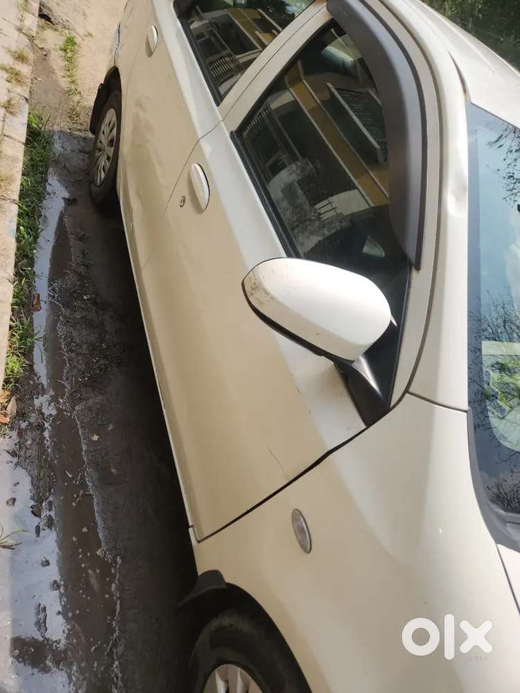 Shoroom Condition Car