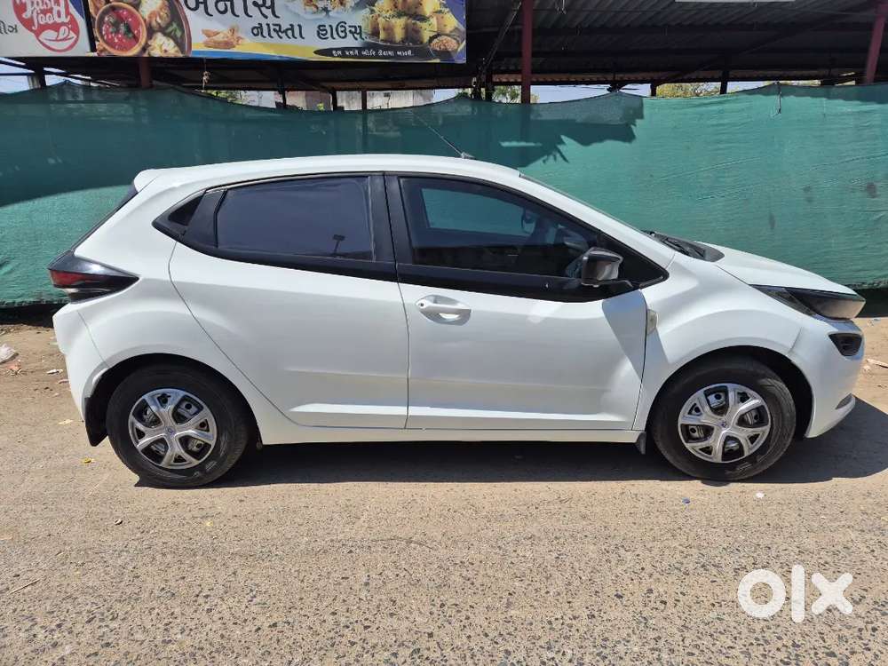 Tata Altroz 2021 Petrol Well Maintained