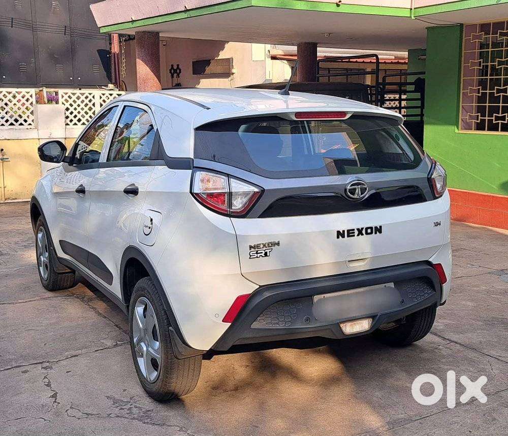 Tata Nexon 1.2 Revotron Xm, 2019, Petrol