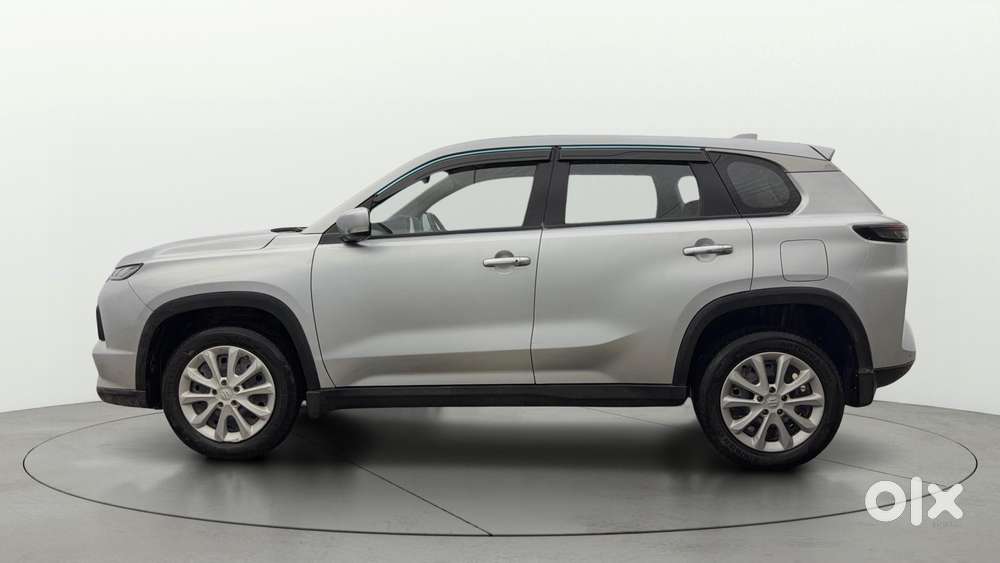 Maruti Suzuki Grand Vitara 1.5 Sigma Smart Hybrid, 2023, Petrol