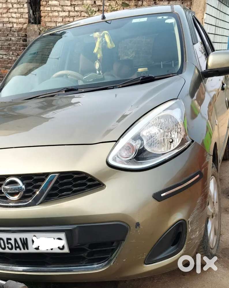 Nissan Micra Petrol Cvt 2013 ,