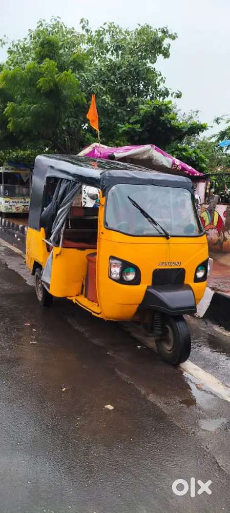 Mahindra Maxx 2013