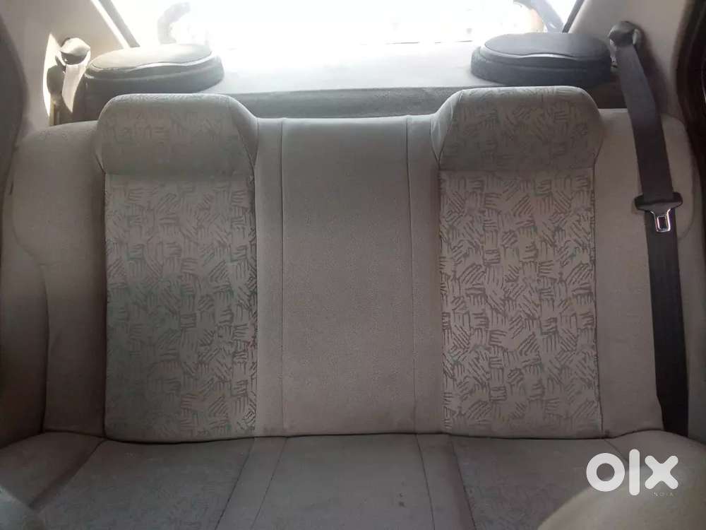 Ford Ikon 1.3 Clxi 2004 Variant