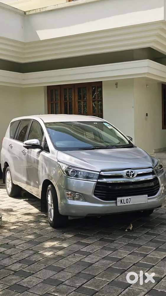 Toyota Innova Crysta 2.8 Z 2016 Diesel Automatic