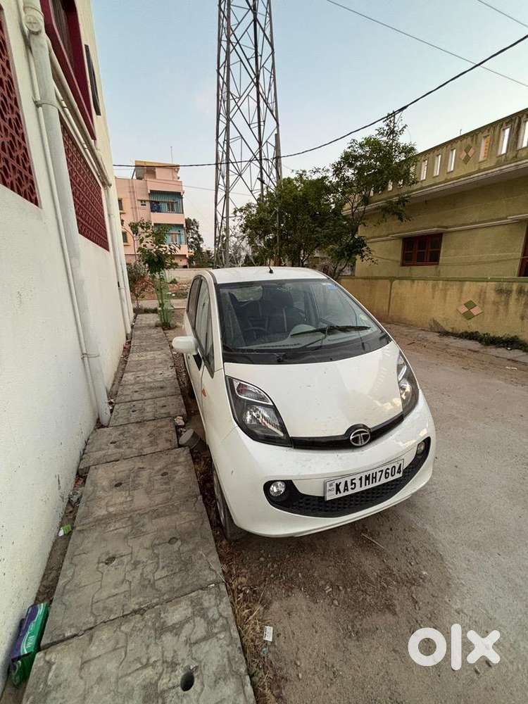Tata Nano Genx 2016 Petrol 29636 Km Driven, Showroom Service History