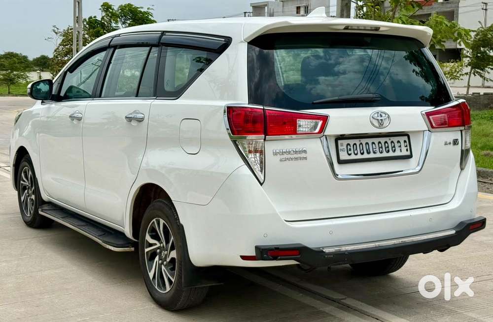 Toyota Innova Crysta 2.4 V, 2022, Diesel