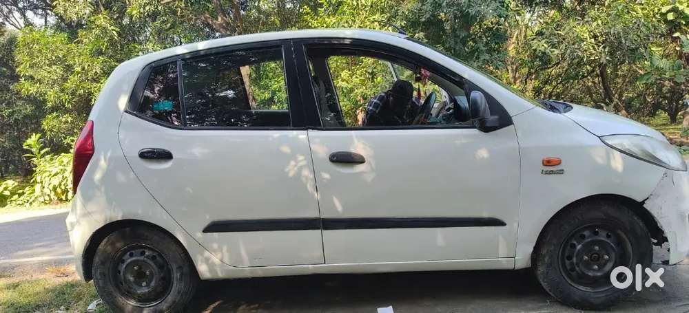 Hyundai I10 Sportz 2012