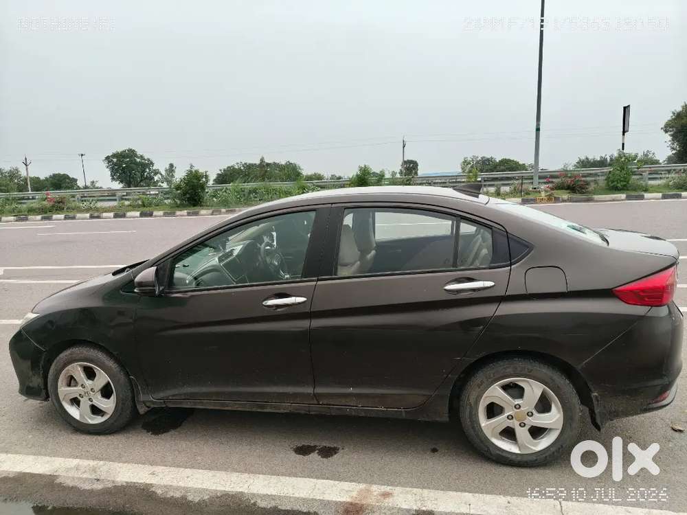 Honda City Petrol 2014  November Variant