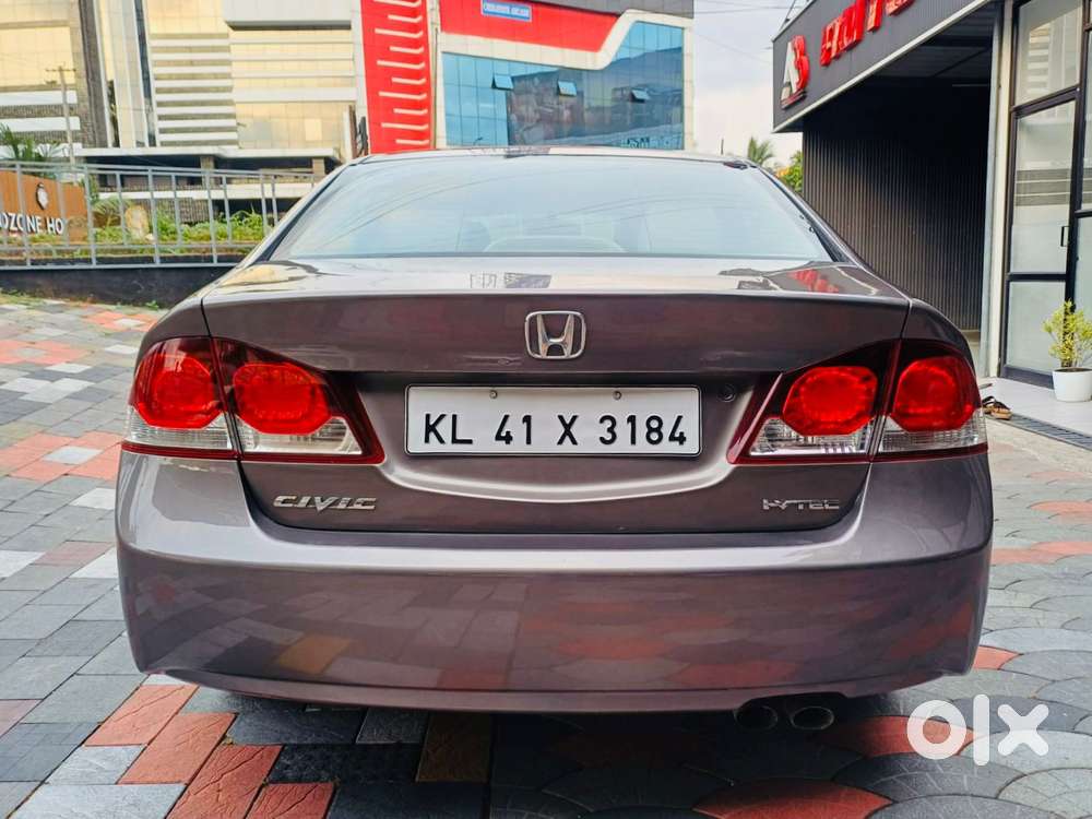 Honda Civic 1.8 V Mt, 2011, Petrol