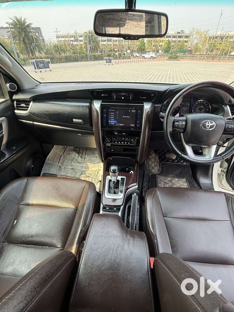 Toyota Fortuner 4x2 At 2.8 Diesel, 2020, Diesel