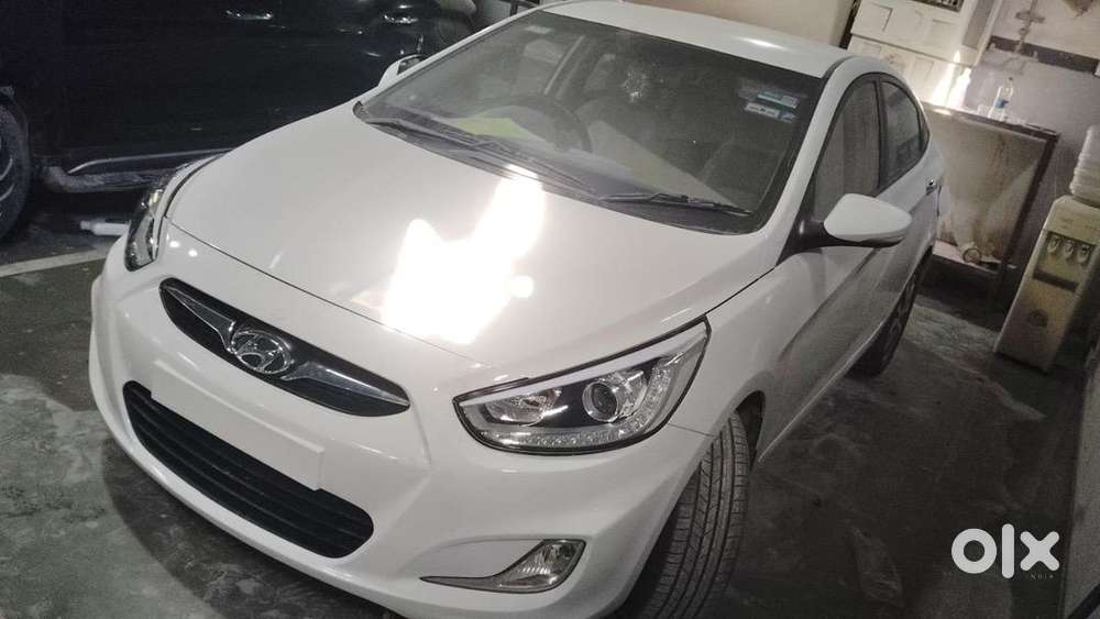 Hyundai Fluidic Verna 2014 Petrol Good Condition