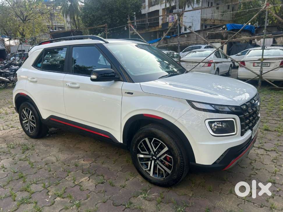 Hyundai Venue N Line 1.0 N8 Turbo Dct Dual Tone, 2023, Petrol