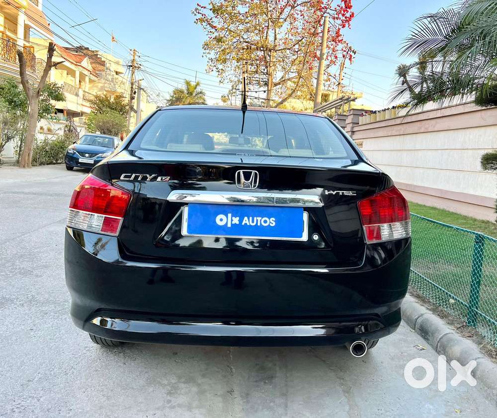 Honda City V Mt Exclusive, 2010, Petrol