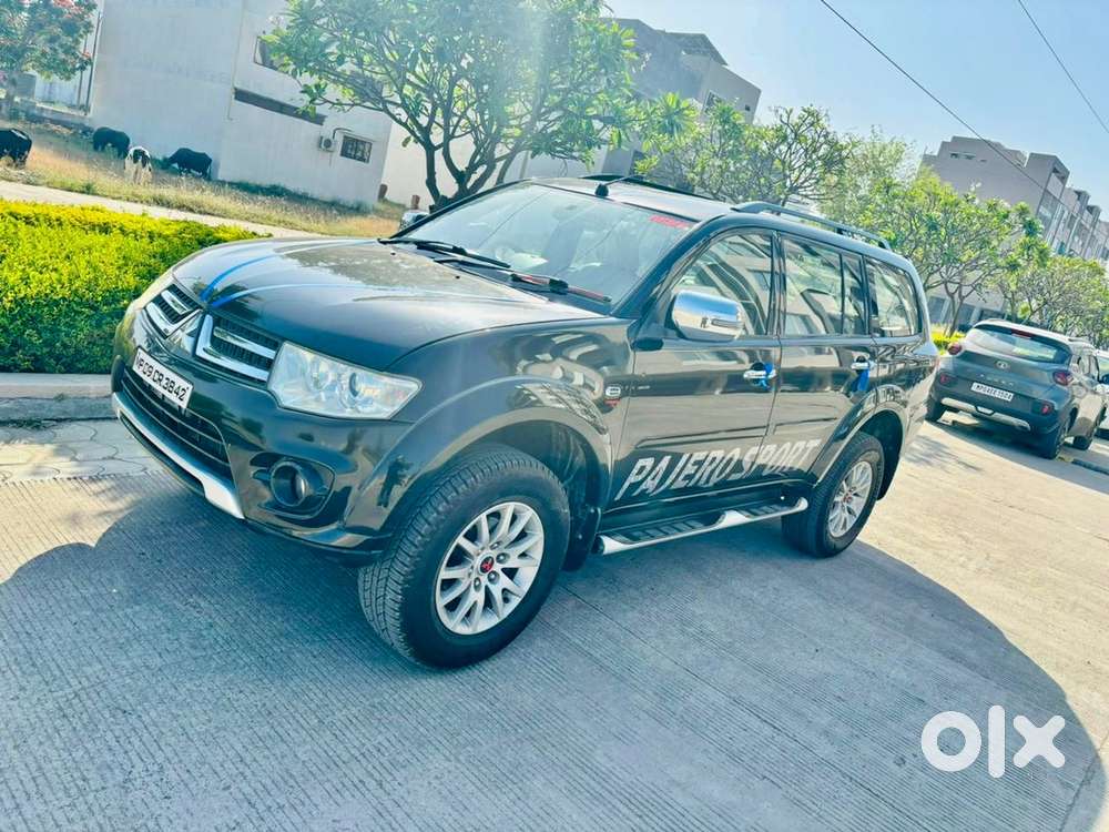 Mitsubishi Pajero Sport 2015