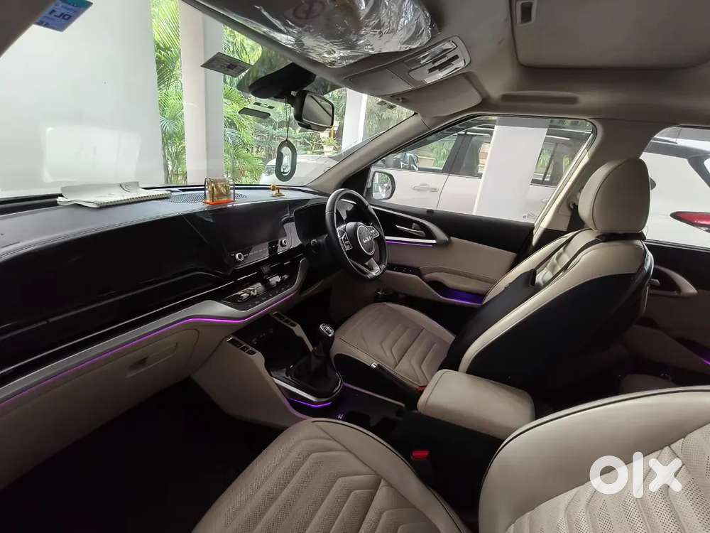 Kia Carens Luxury Plus Turbo 7 Str 2022