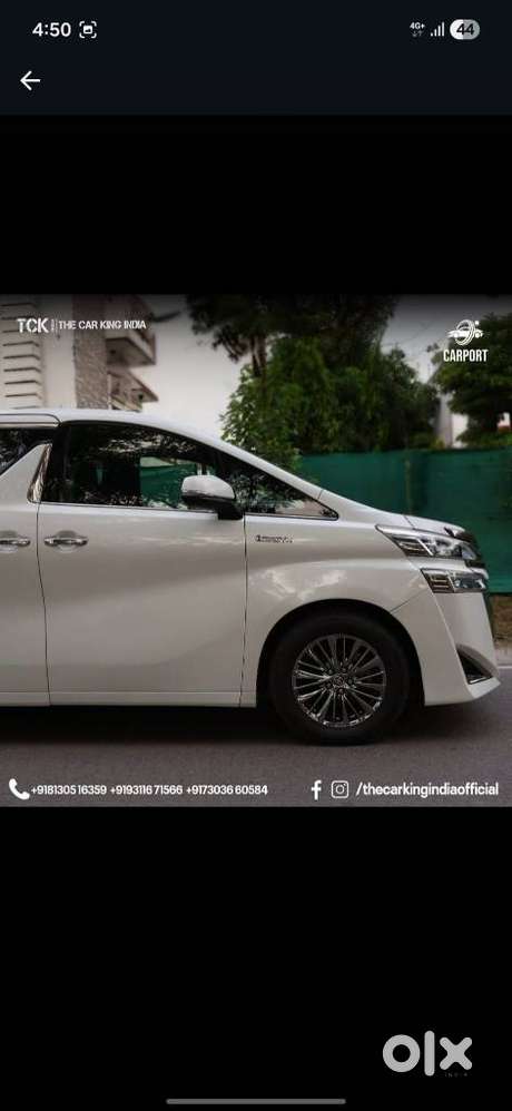 Toyota Vellfire 2.5 Executive Lounge, 2020, Petrol