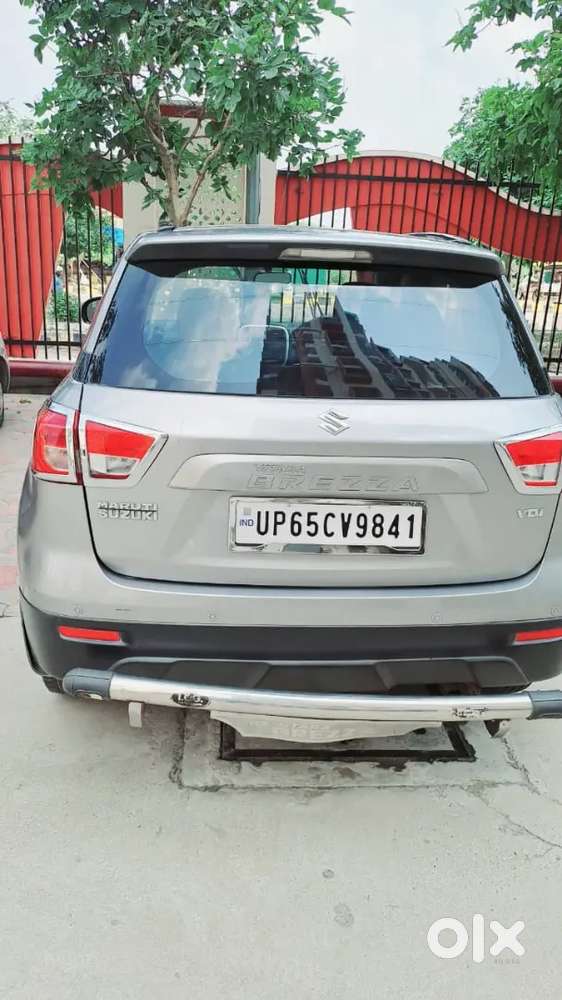 दो दो Maruti Suzuki Brezza Zdi Plus 2017