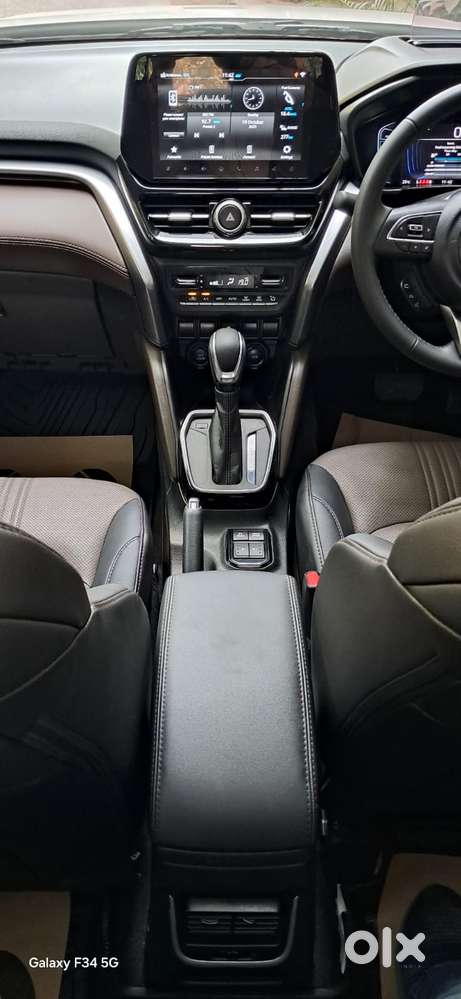 Toyota Urban Cruiser Hyryder 1.5 V Hybrid, 2024, Petrol