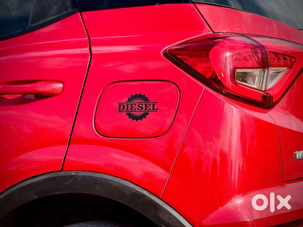 Mahindra Xuv300 W8 Option Diesel, 2020, Diesel