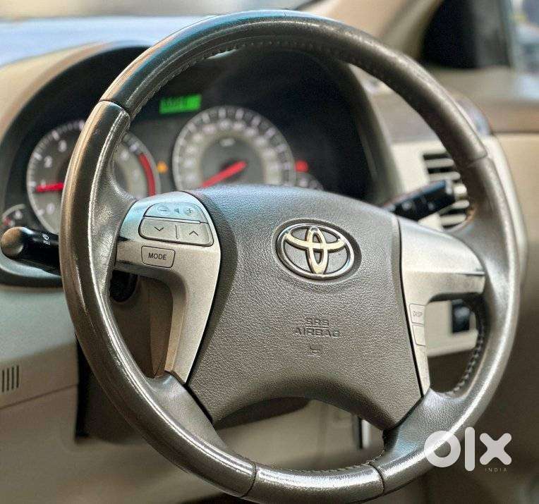Toyota Corolla Altis G, 2010, Petrol