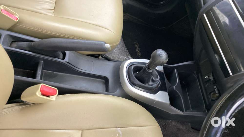 Honda Jazz 1.2 V I Vtec, 2016, Petrol