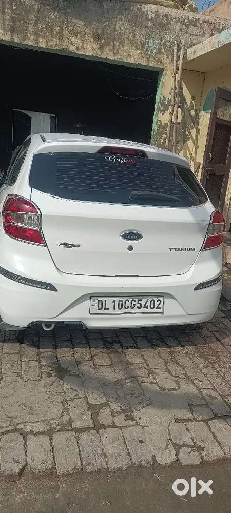 Ford Figo 2015 Petrol 94000 Km Driven