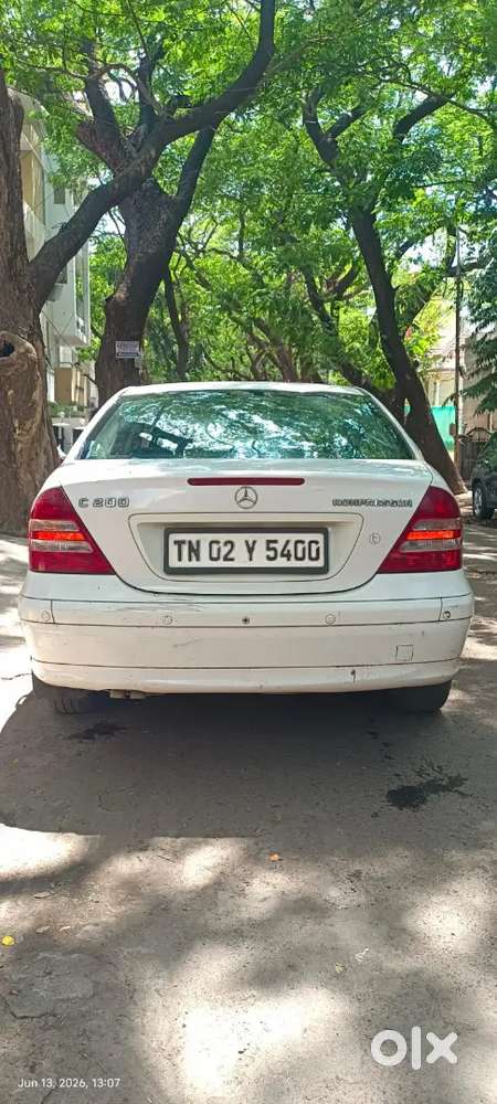 Mercedes Benz C200 Petrol Automatic 
Sun Roof 
92kms 
Vehicle In Excel
