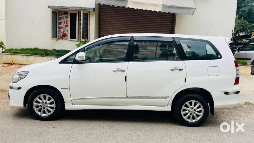 Toyota Innova 2014 Diesel Manual Family Car