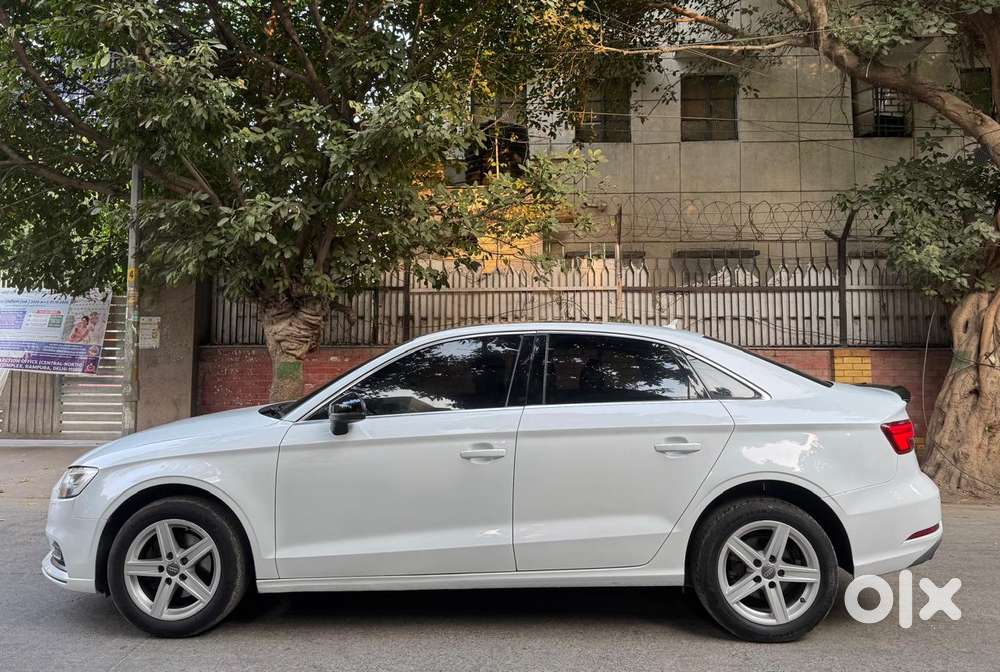 Audi A3 1.8 35 Tfsi Premium Sunroof, 2018, Petrol