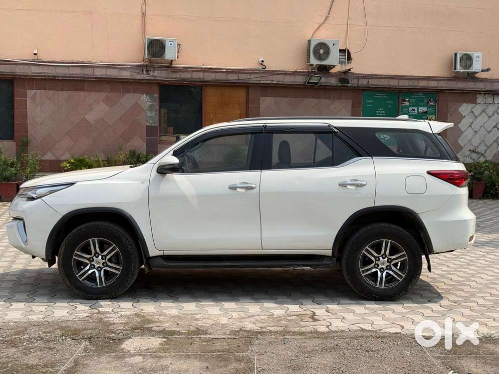 Toyota Fortuner 4x2 At 2.8 Diesel, 2018, Diesel