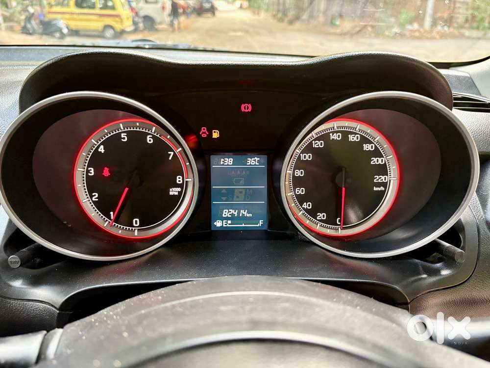 Maruti Suzuki Swift 2018 Zxi Plus, 2020, Petrol