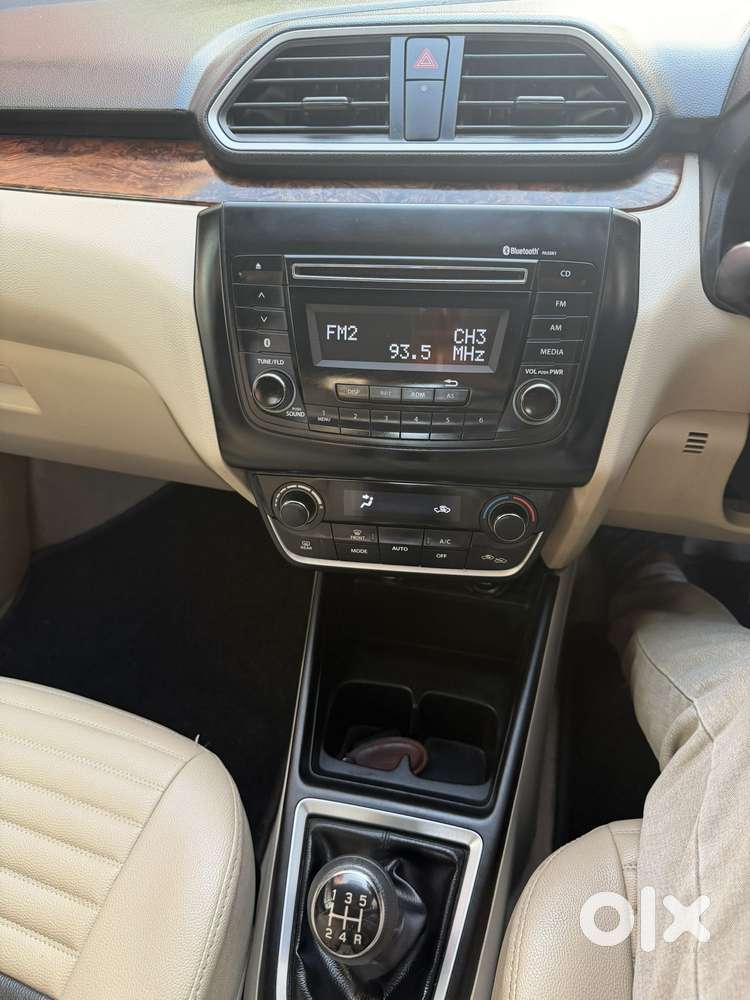 Maruti Suzuki Swift Dzire Zxi + Mt, 2018, Petrol