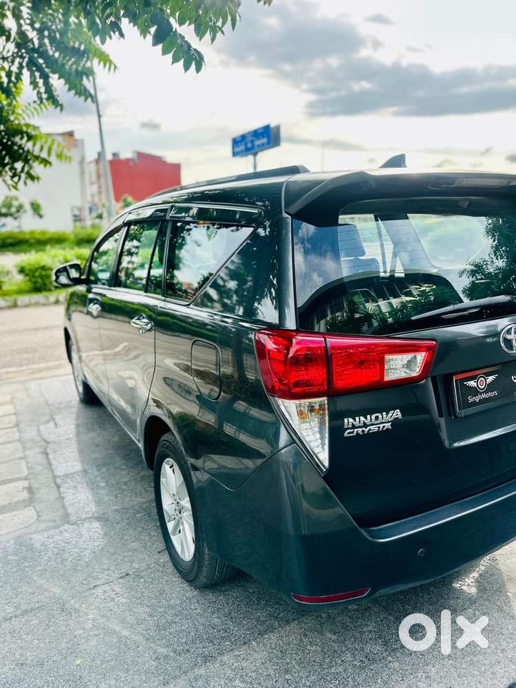 Toyota Innova Crysta 2.4 Z 7 Str, 2017, Diesel