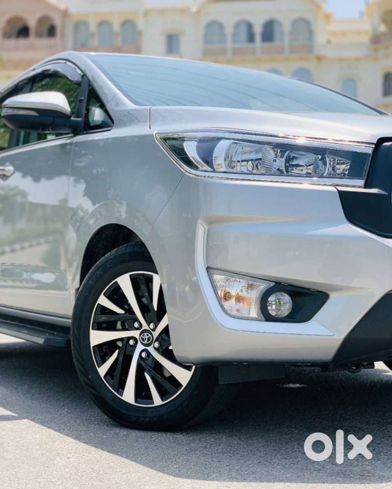 Toyota Innova Crysta [2020-ongoing] 2.7 Gx Mt 7 Str, 2026, Diesel