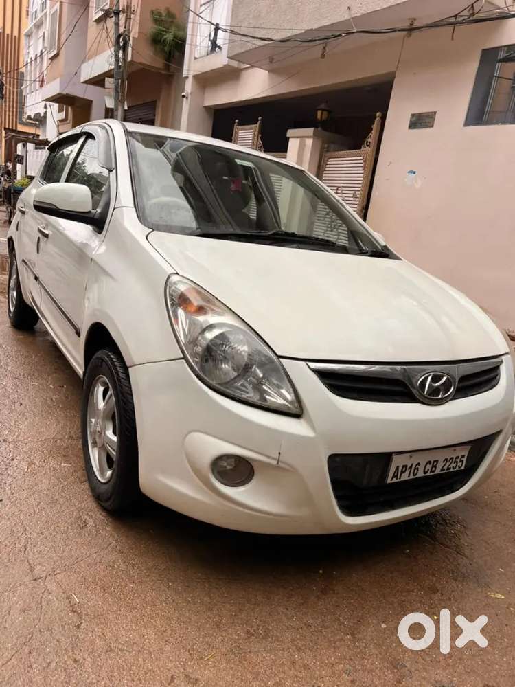 Hyundai I20 Asta 2012