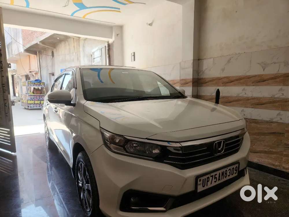 Honda Amaze 2022 Petrol 50000 Km Driven.whith Sunroof