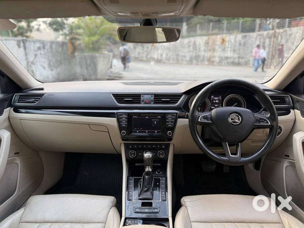 Skoda Superb Lk 1.8 Tsi At, 2016, Petrol